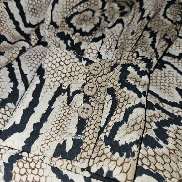 Cabi Serpentine Blouse Brand New Women Large - Picture 7 of 8